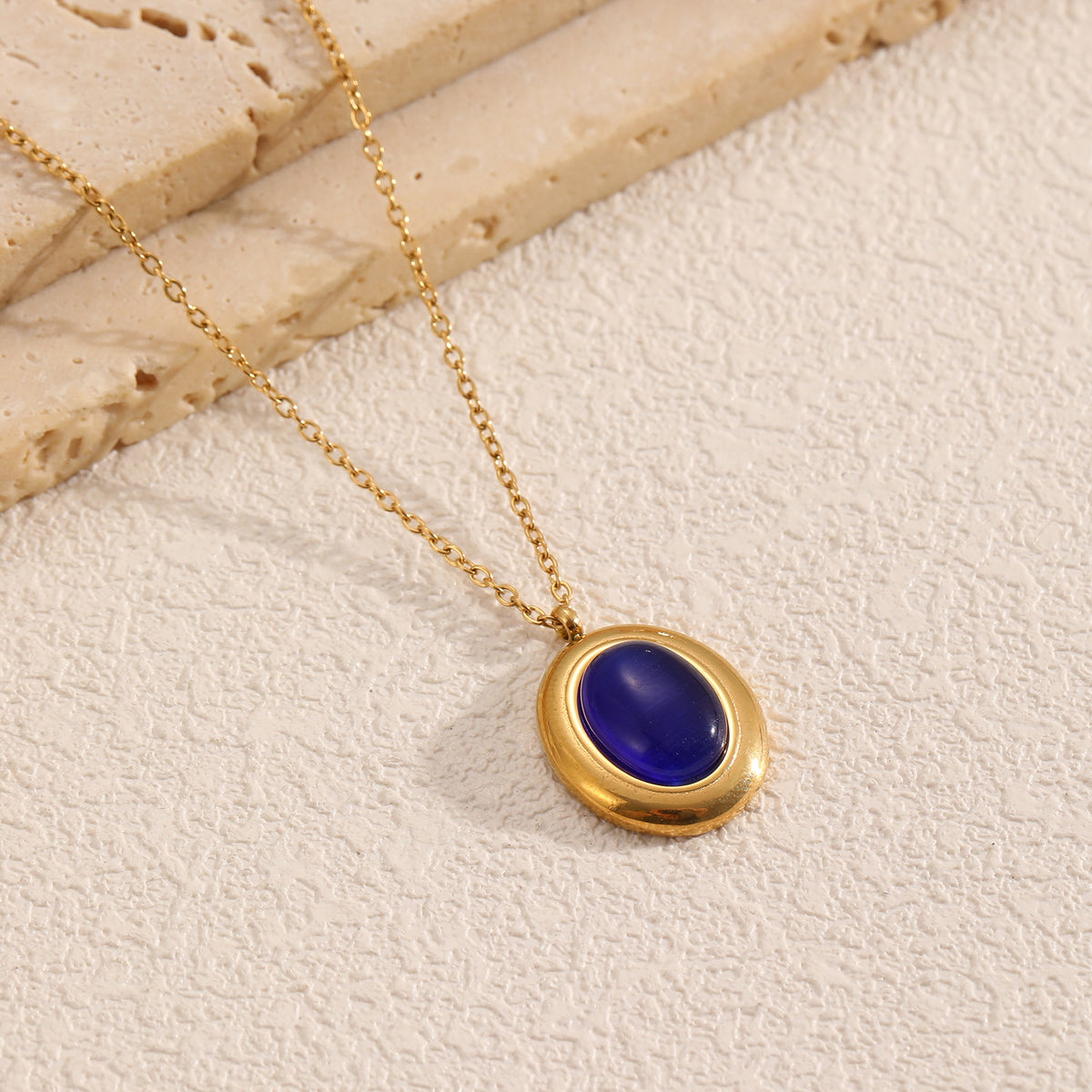 Tiger Eye Stone Oval Pendant Necklace