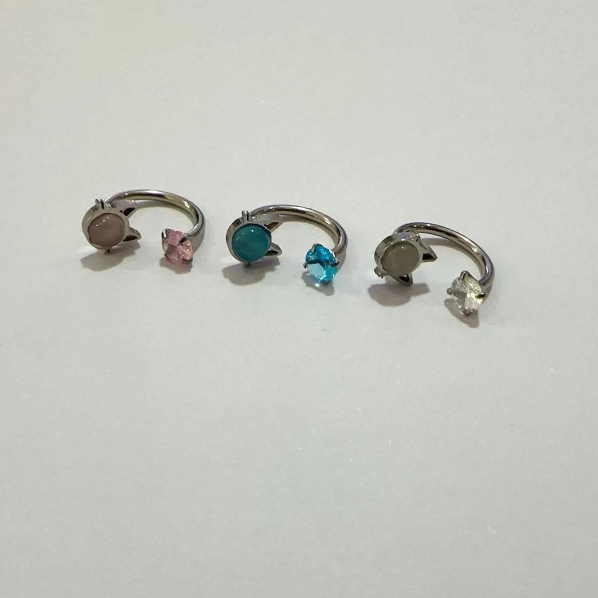 Cat Eye Stone Lip Ring with Zircon