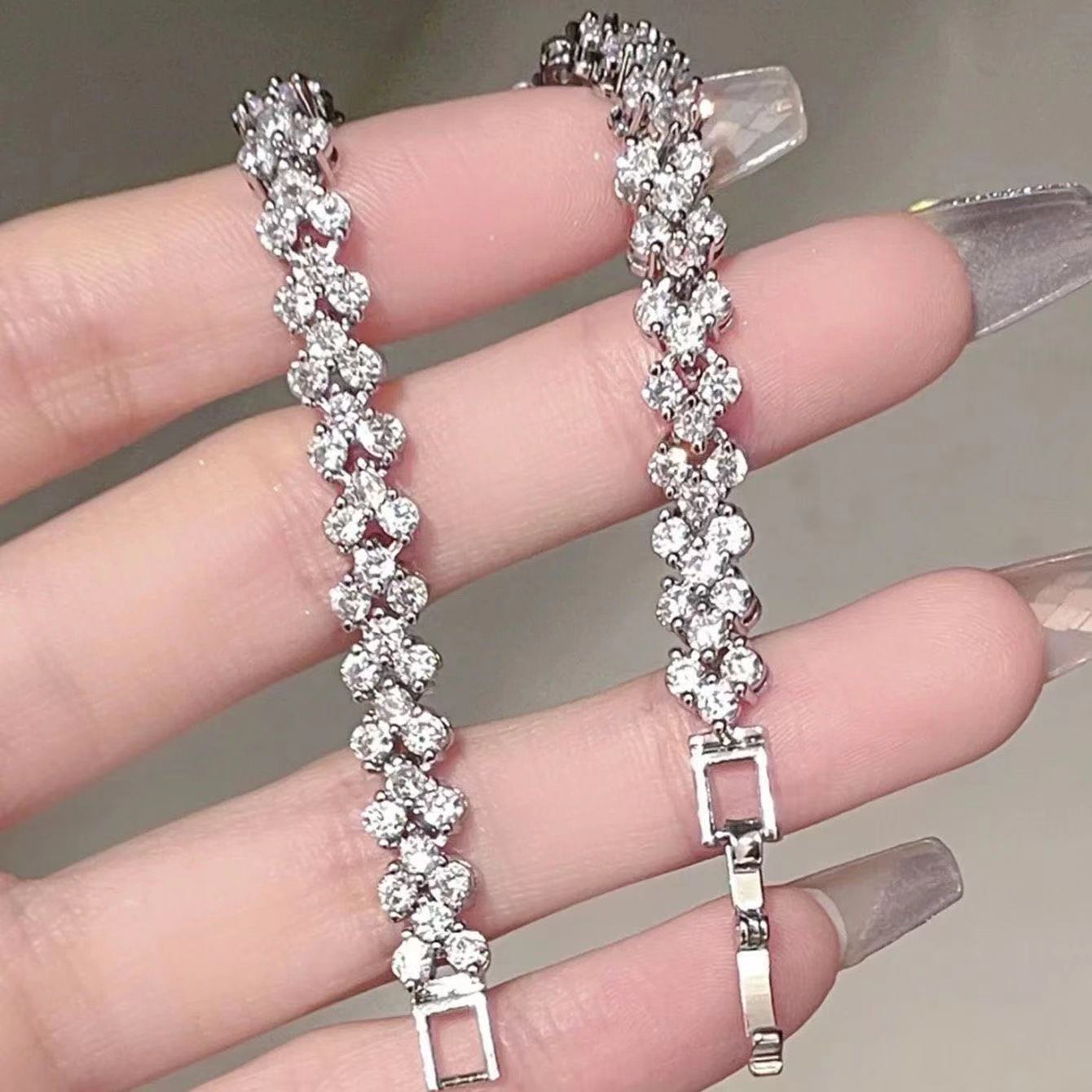 Geometric Diamond Bracelet Women Light Luxury Design