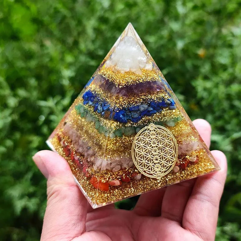 7 Chakra Orgonite Pyramid