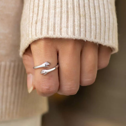 S925 Sterling Silver Embracing Hands Ring
