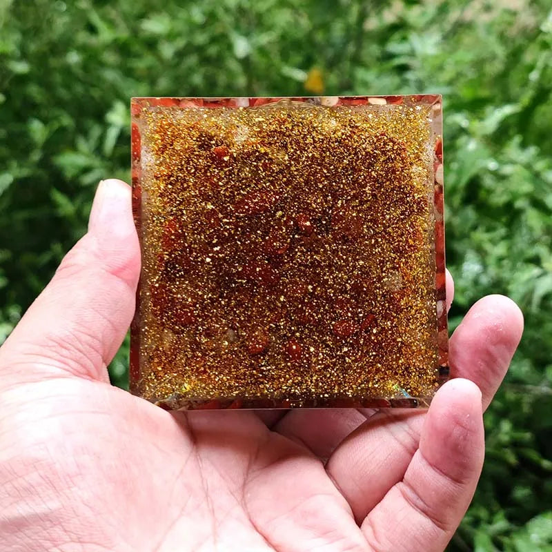7 Chakra Orgonite Pyramid