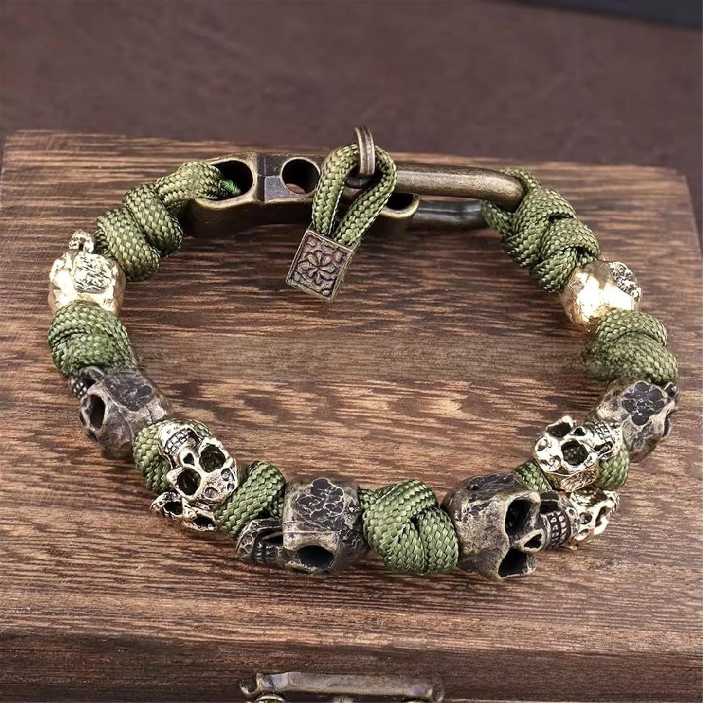 Gothic Skull Paracord Bracelet Handmade