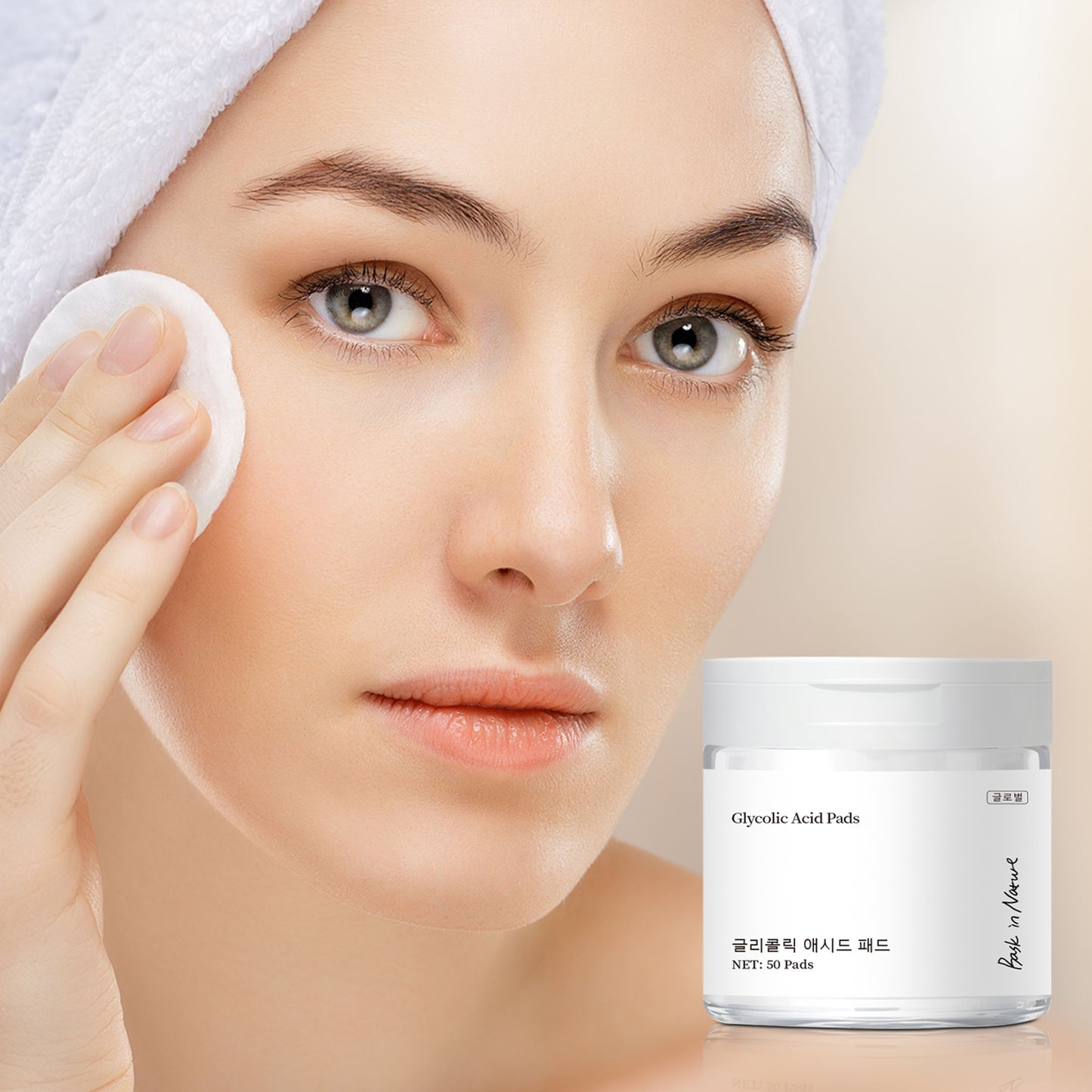 Glycolic Acid Exfoliating Pads for Gentle Skin Cleansing