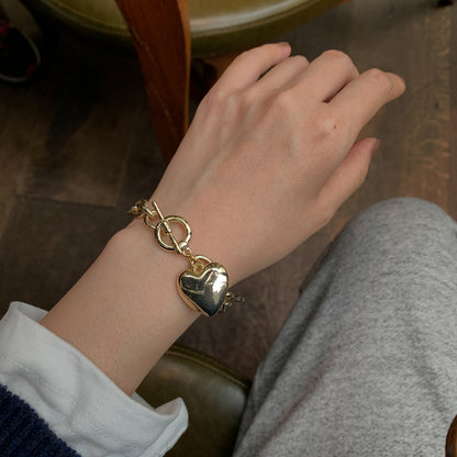 Heart Shaped Alloy Bracelet for Women